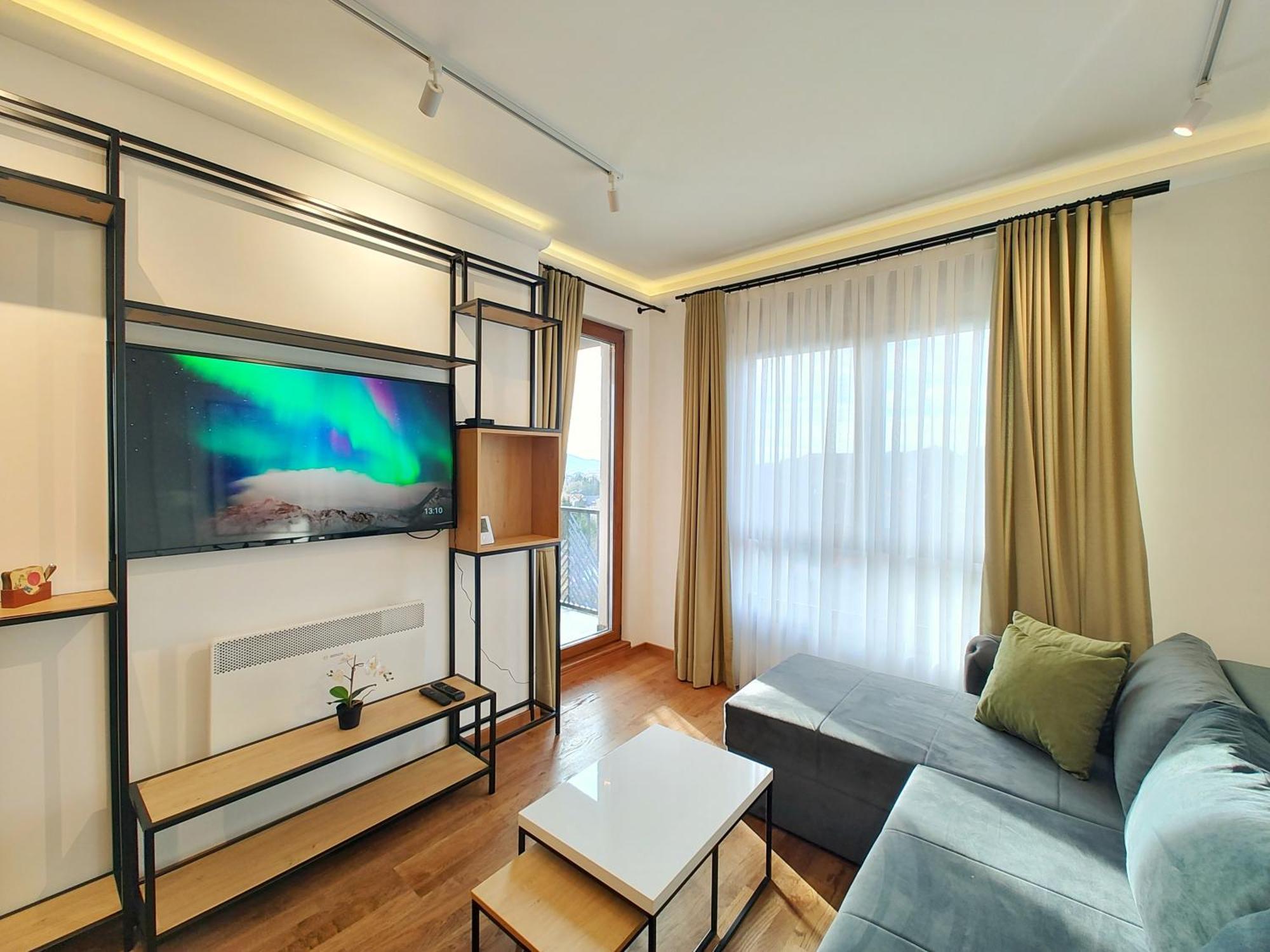 Velika Recepcija Cc Magnet Aparthotel Ζλάτιμπορ Εξωτερικό φωτογραφία