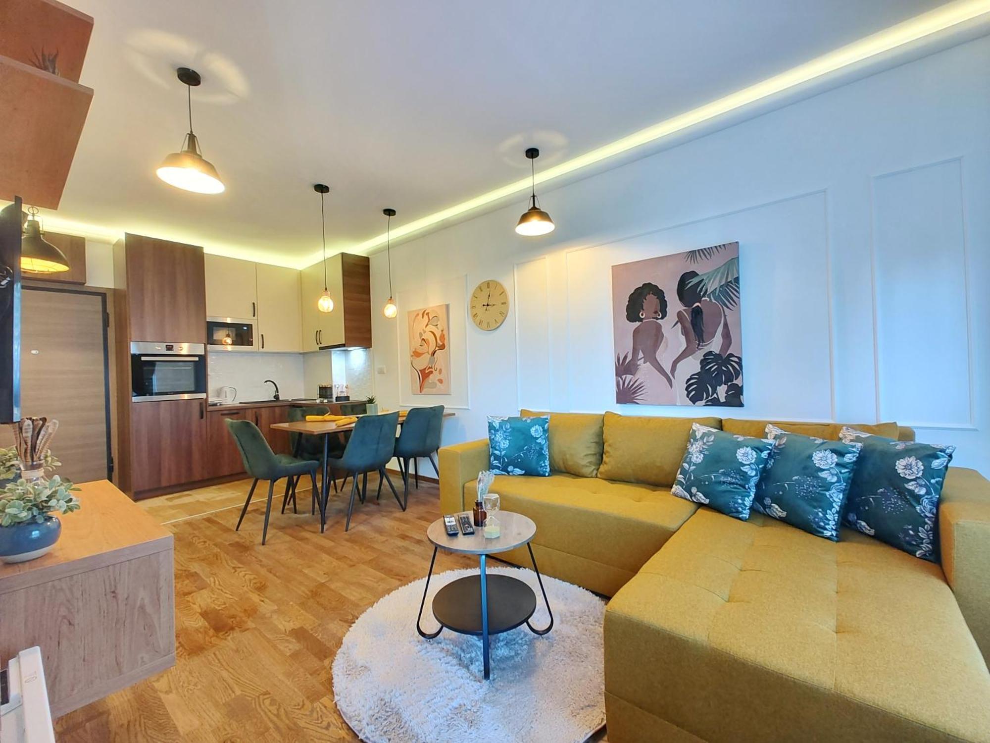 Velika Recepcija Cc Magnet Aparthotel Ζλάτιμπορ Εξωτερικό φωτογραφία