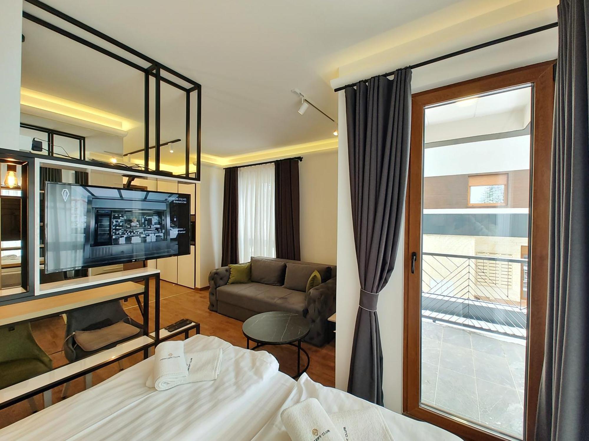 Velika Recepcija Cc Magnet Aparthotel Ζλάτιμπορ Εξωτερικό φωτογραφία