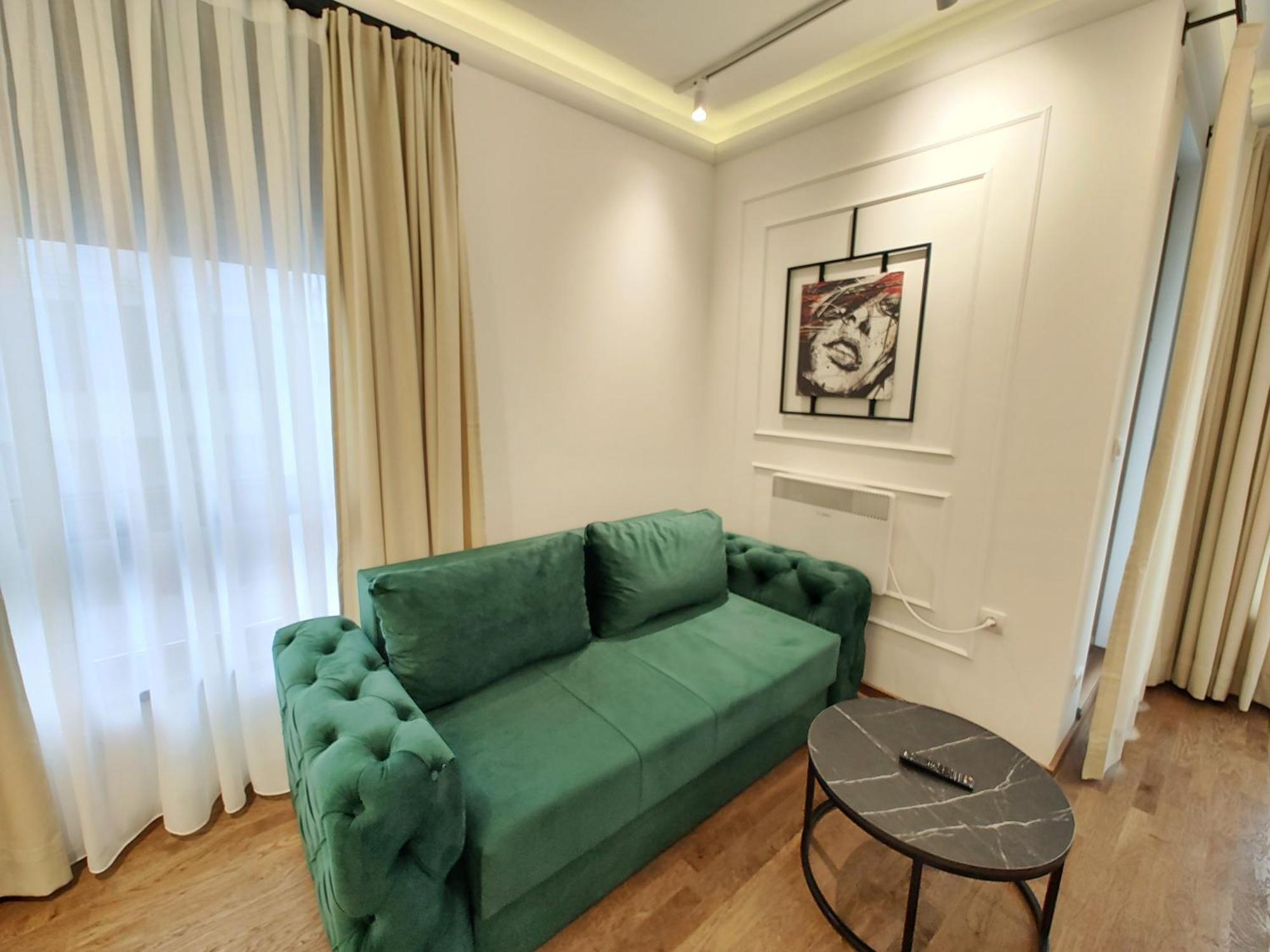 Velika Recepcija Cc Magnet Aparthotel Ζλάτιμπορ Εξωτερικό φωτογραφία
