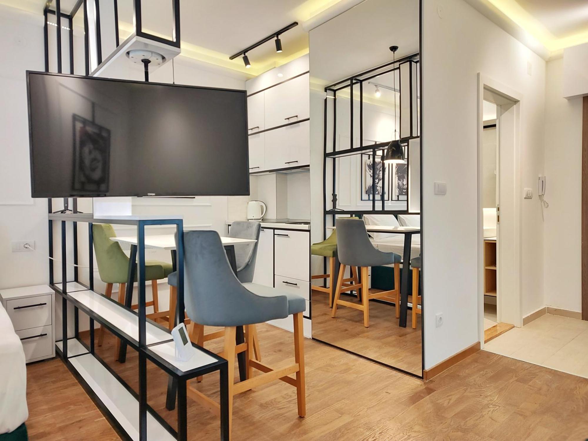 Velika Recepcija Cc Magnet Aparthotel Ζλάτιμπορ Εξωτερικό φωτογραφία