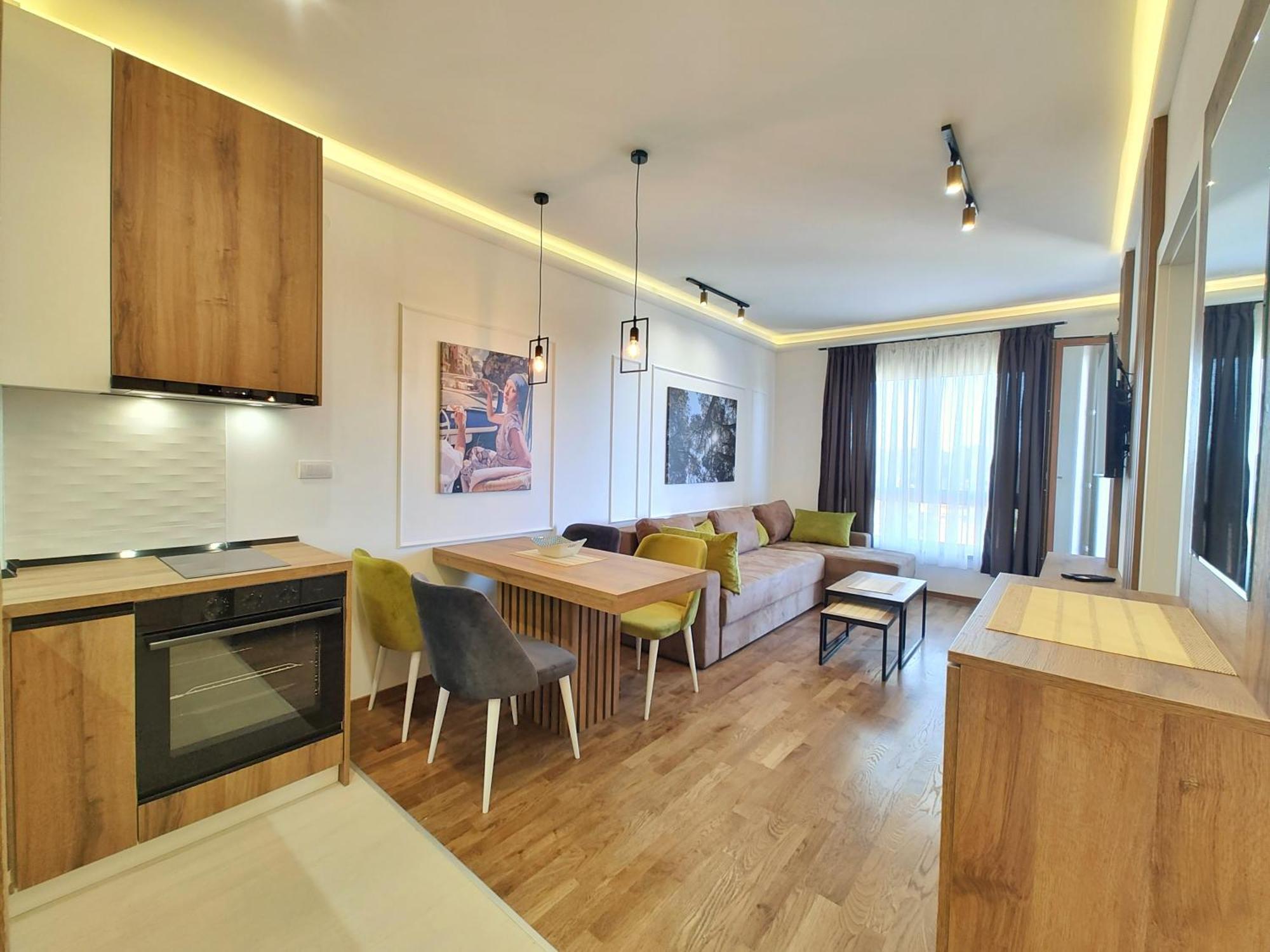 Velika Recepcija Cc Magnet Aparthotel Ζλάτιμπορ Εξωτερικό φωτογραφία