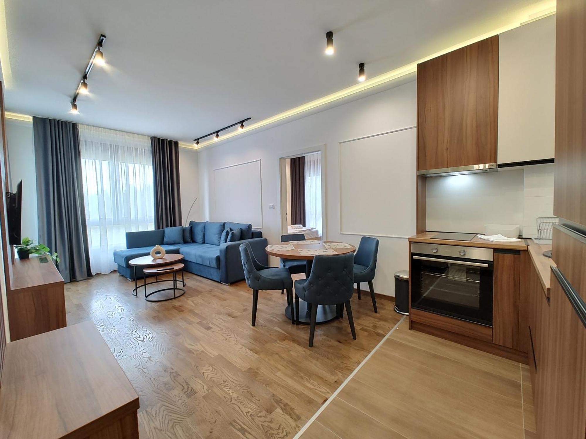 Velika Recepcija Cc Magnet Aparthotel Ζλάτιμπορ Εξωτερικό φωτογραφία