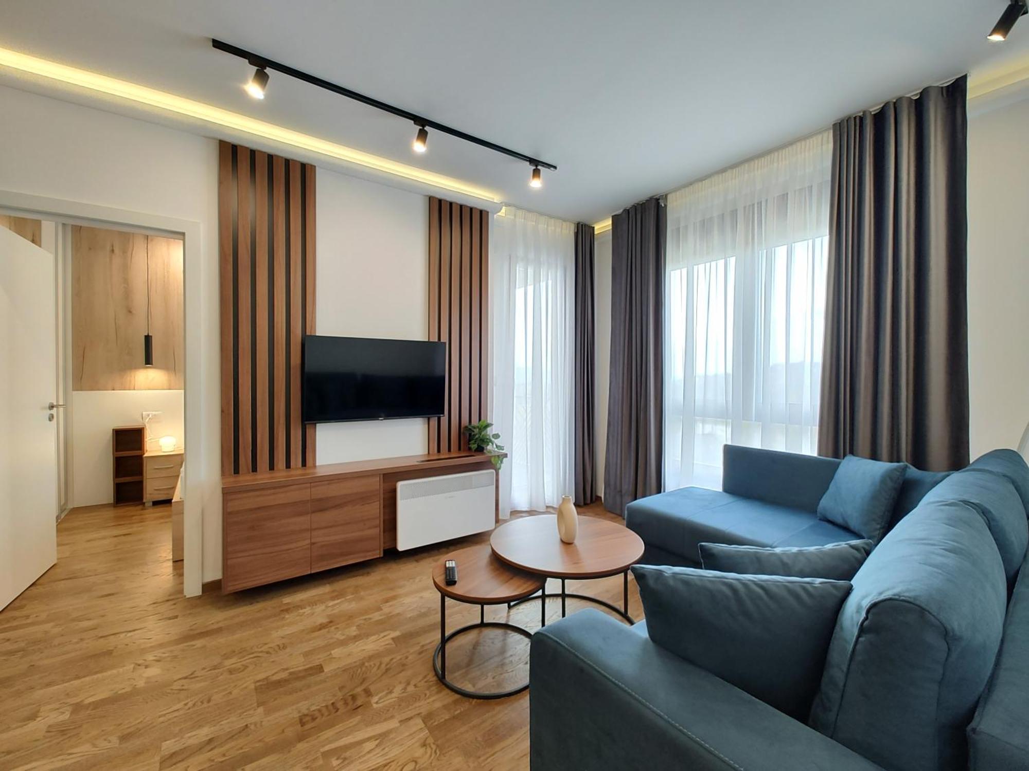 Velika Recepcija Cc Magnet Aparthotel Ζλάτιμπορ Εξωτερικό φωτογραφία